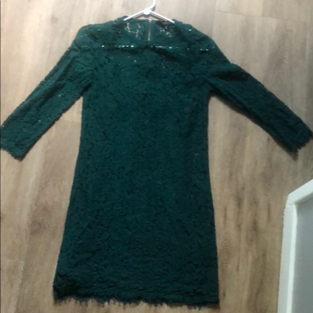 Evergreen, lace 3/4 sleeve dress.